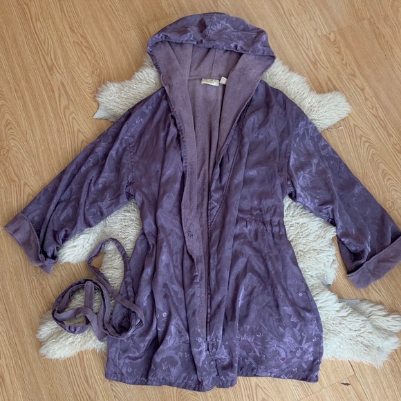 Victoria's Secret Other - Vintage Victoria’s Secret Robe